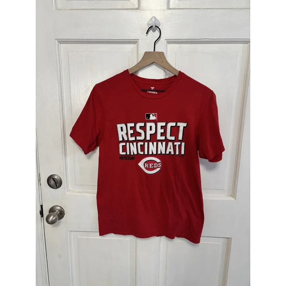 MLB Cincinnati Reds “Respect Cincinnati” Men’s Small Red Fanatics Tshirt